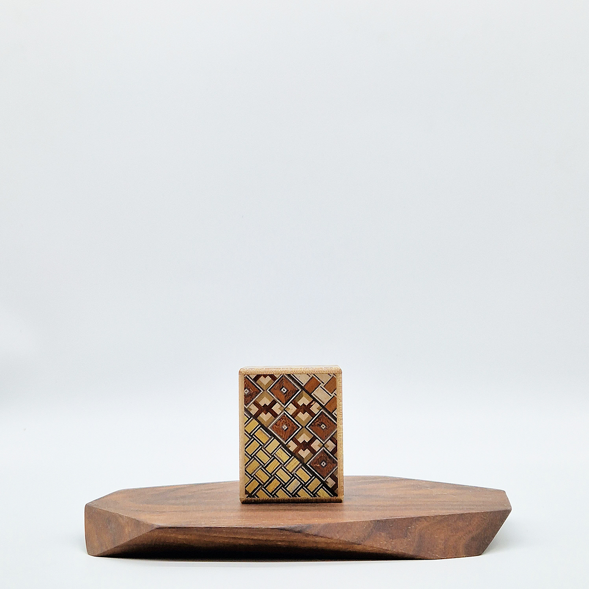 Puzzle Box, 5 steg - Hakone Yosegizaiku — bilde 1