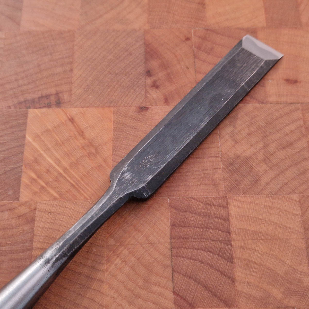 18mm Stemjern håndsmidd, "Kinari" - Karbonstål — bilde 4