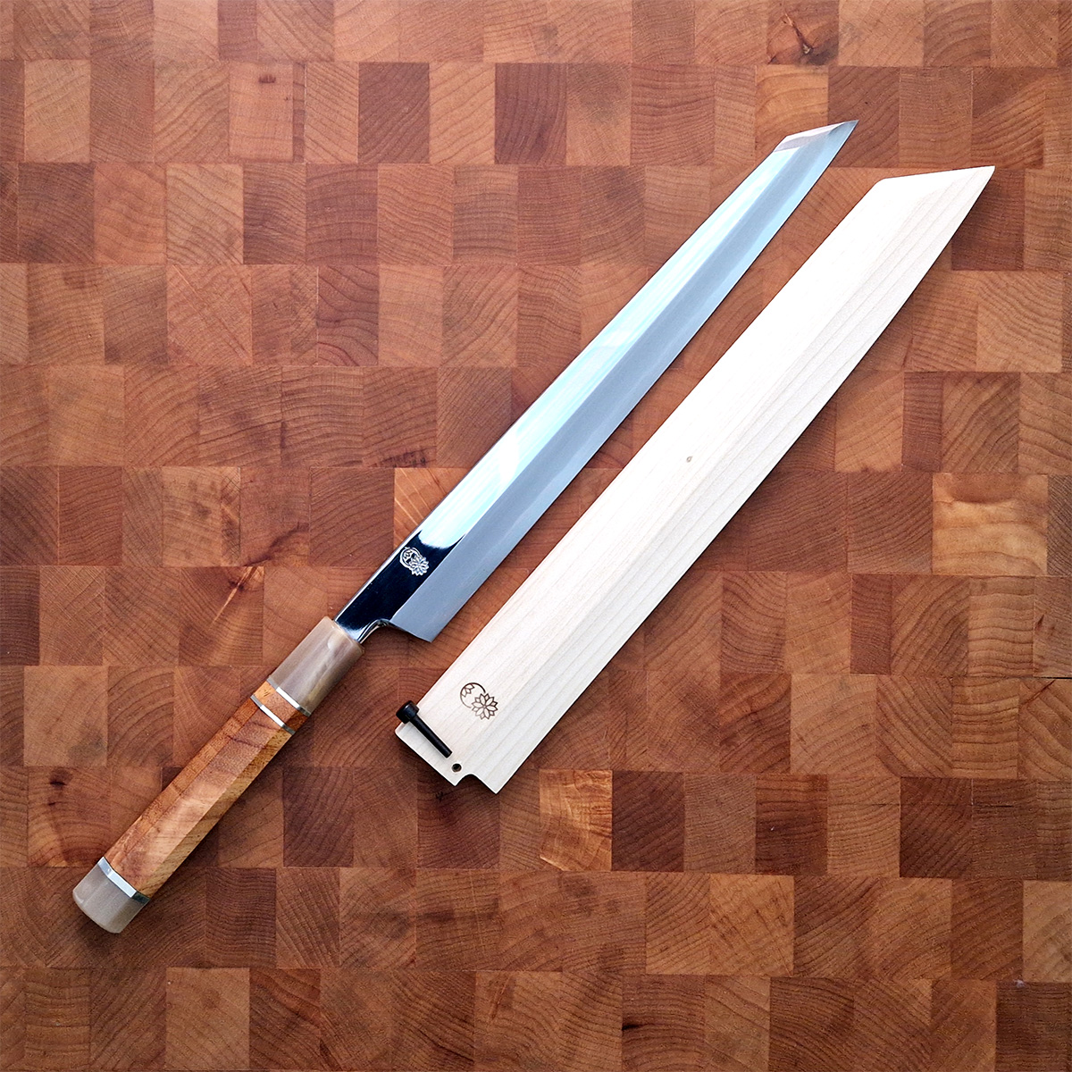 27cm Kiritsuke Yanagiba, Mirror Polished, Shirogami II, inkl Saya - SAKAI KIKUMORI — bilde 2