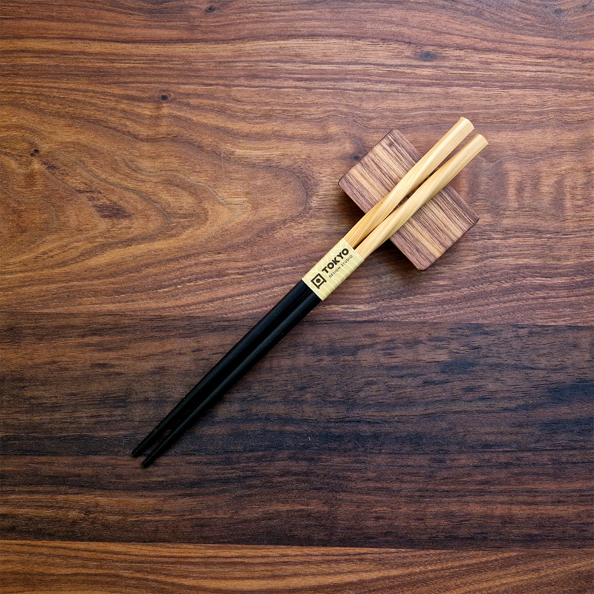 Spisepinner 5 par, svart "Twist" - Tokyo design studio — bilde 1