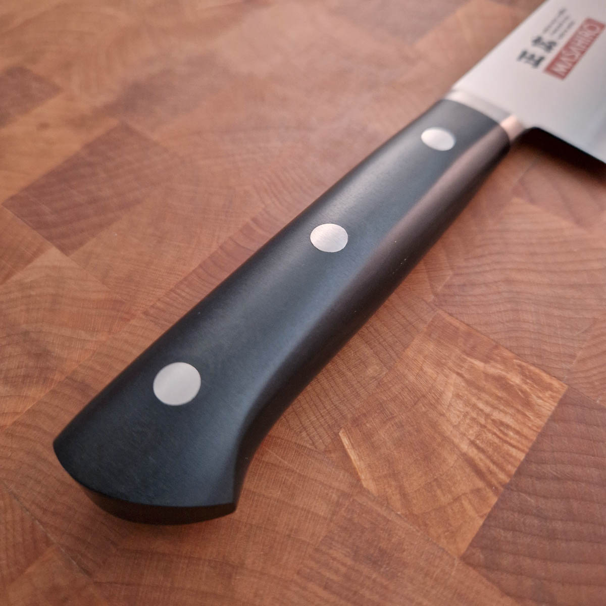 17,5cm Grønnsakskniv (Santoku), MV-H - MASAHIRO — bilde 4