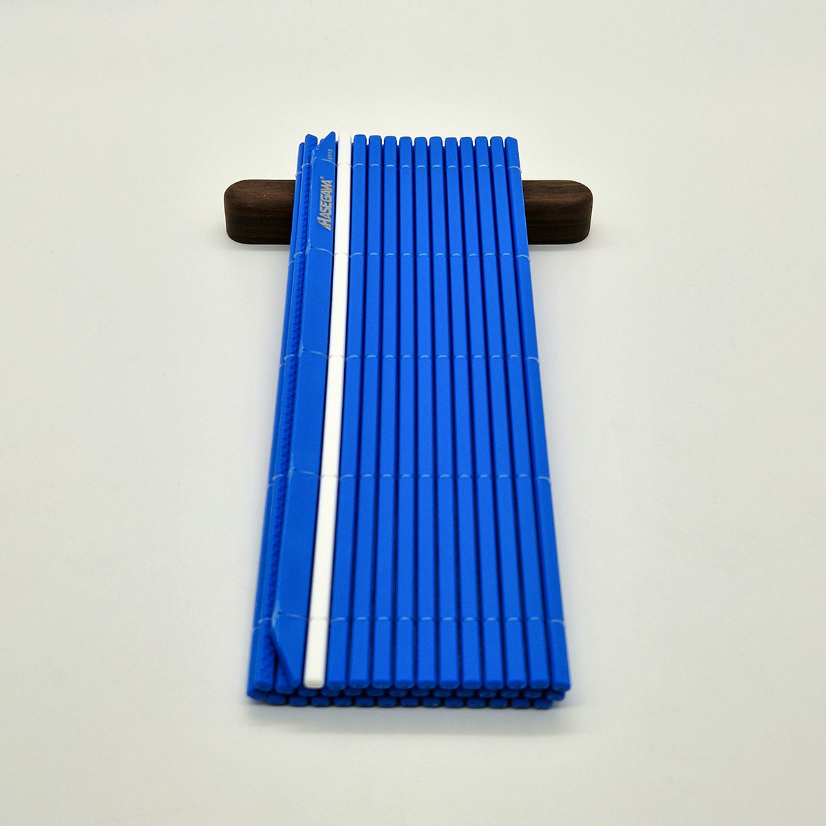 Makisu Blue (Makirull-matte), Medium (250 x 240) - HASEGAWA