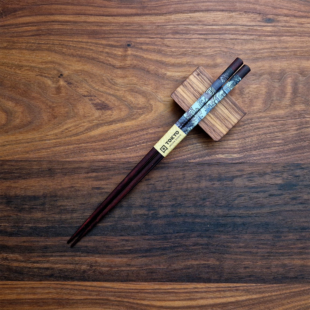 Spisepinner 5 par, "Brown" - Tokyo design studio — bilde 1