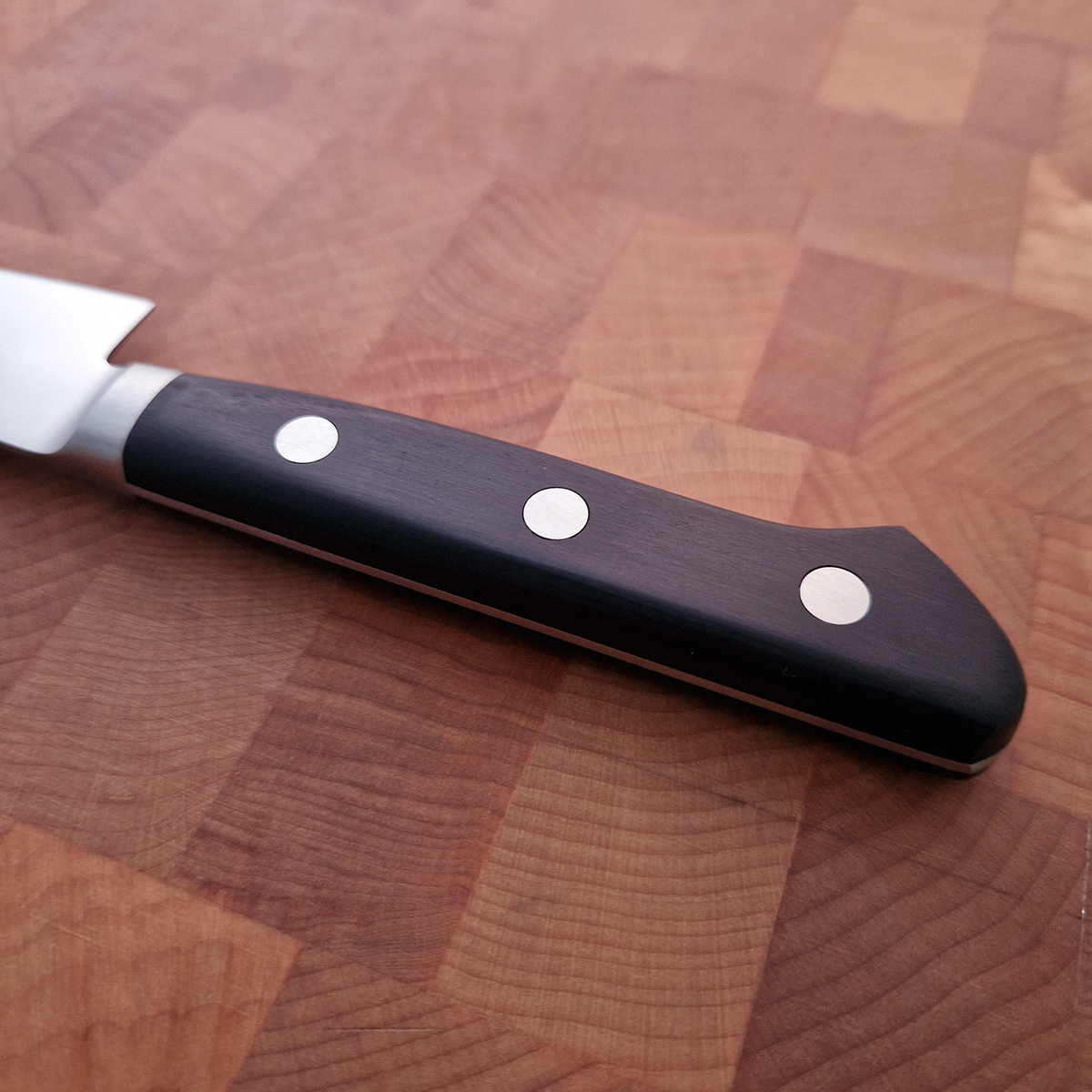 12cm universalkniv, Virgin Carbon, inkl Saya - MASAMOTO — bilde 6