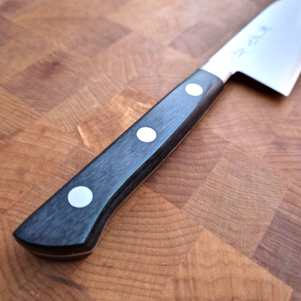 12cm Grønnsakskniv (Ko-Santoku) Nashiji/hamret, V5 - SAKAI KIKUMORI — bilde 2