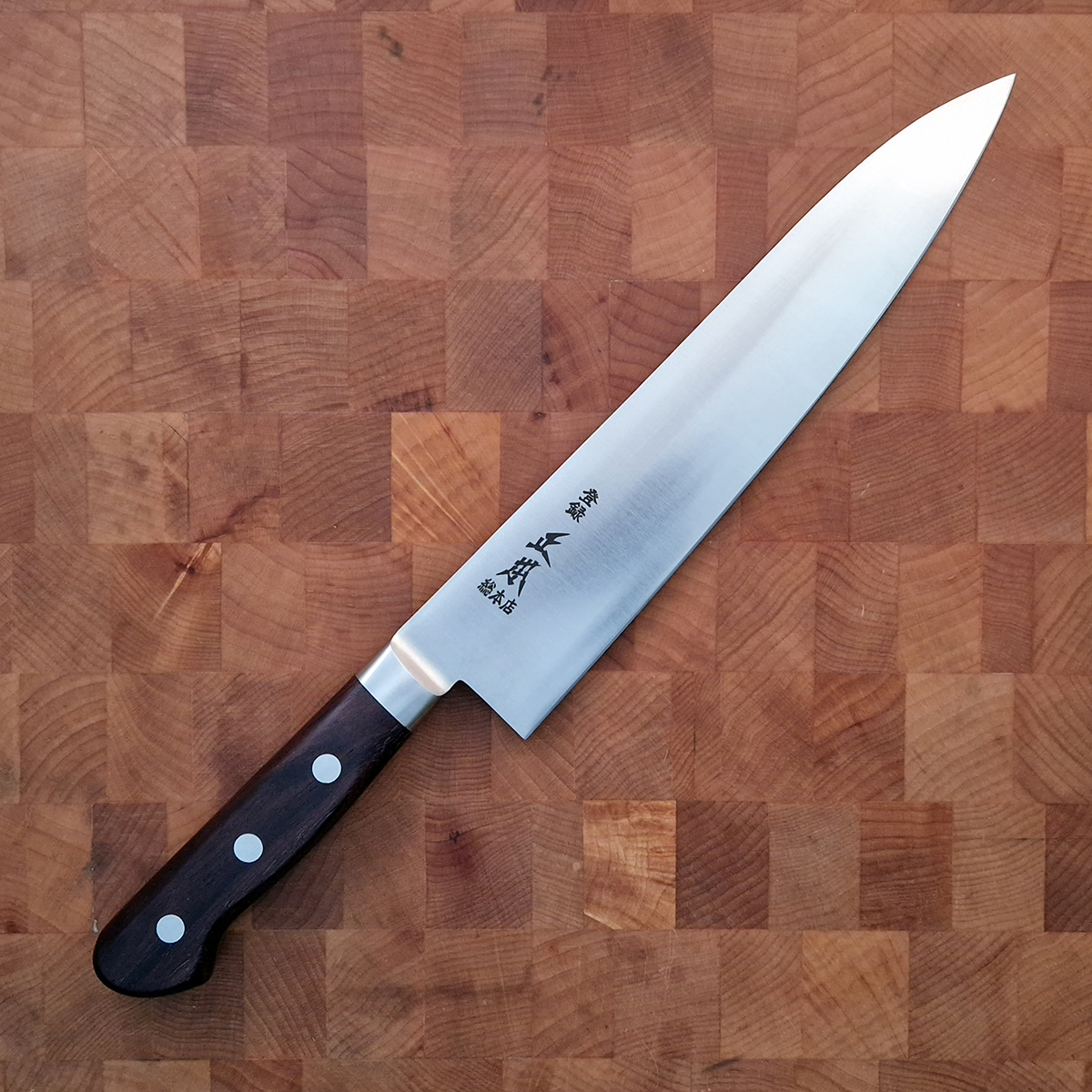 24cm Kokkekniv (Gyoto), Virgin Carbon, inkl Saya - MASAMOTO