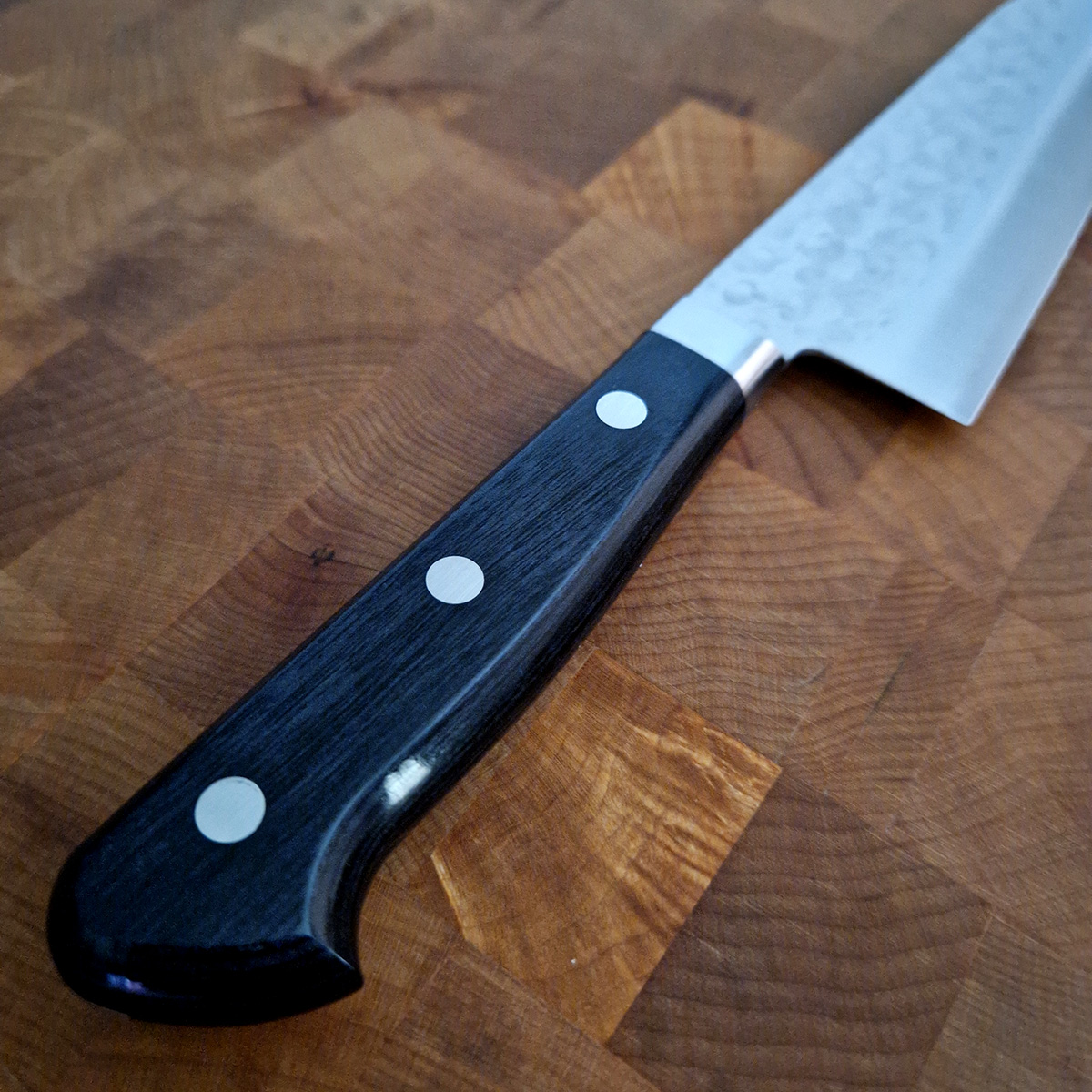 16,5cm Grønnsakskniv (Santoku) V10 Special - TAKAMURA — bilde 2
