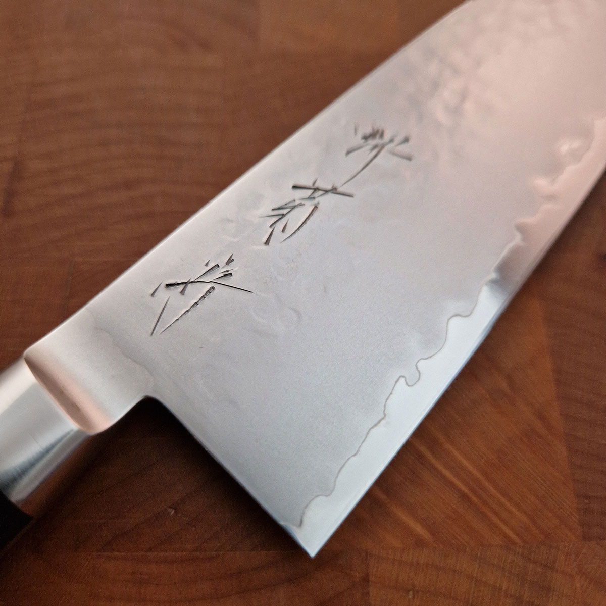 12cm Grønnsakskniv (Ko-Santoku) Nashiji/hamret, V5 - SAKAI KIKUMORI — bilde 5