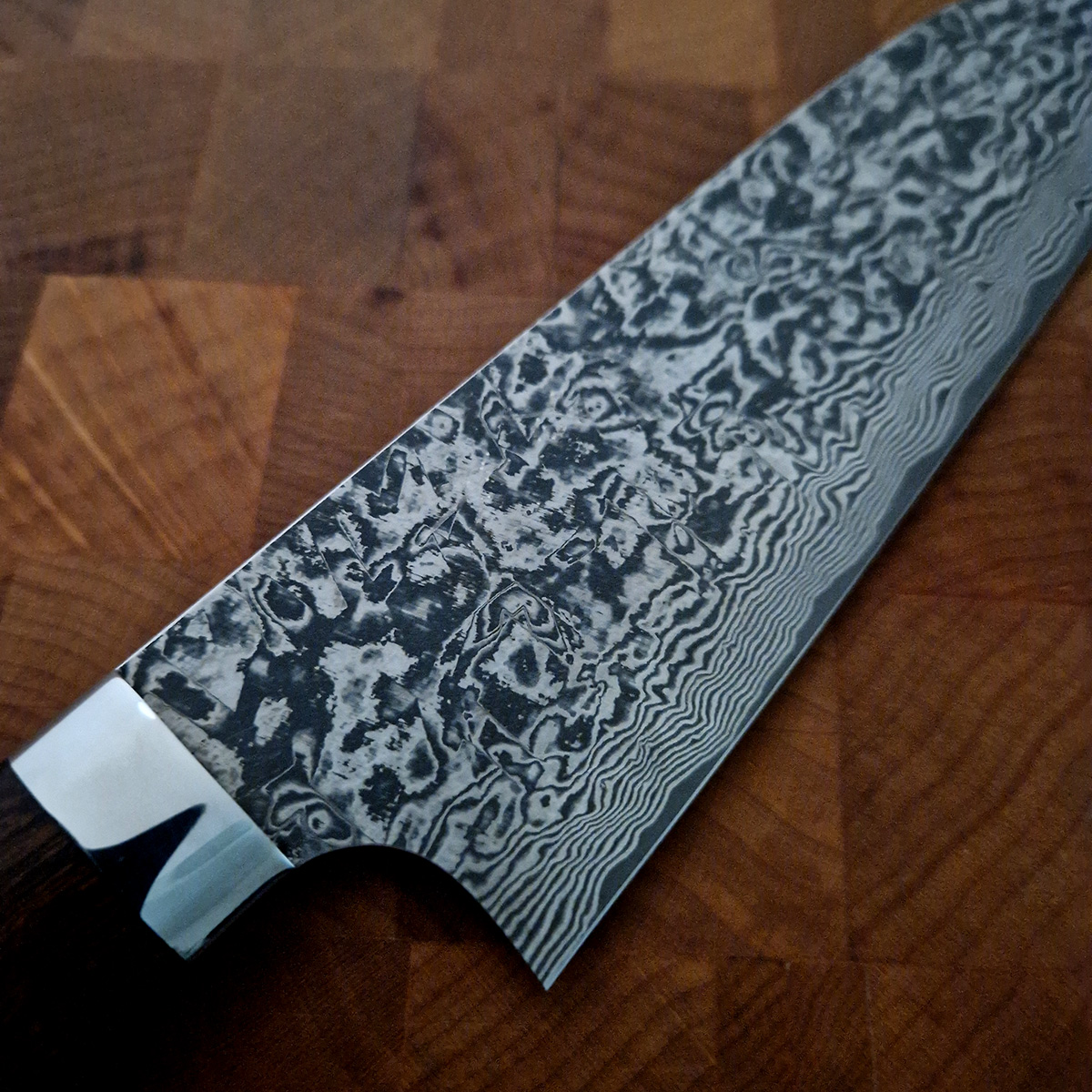 16,5cm Grønnsakskniv (Santoku) "Ironwood" damask, R2 - SAJI — bilde 6