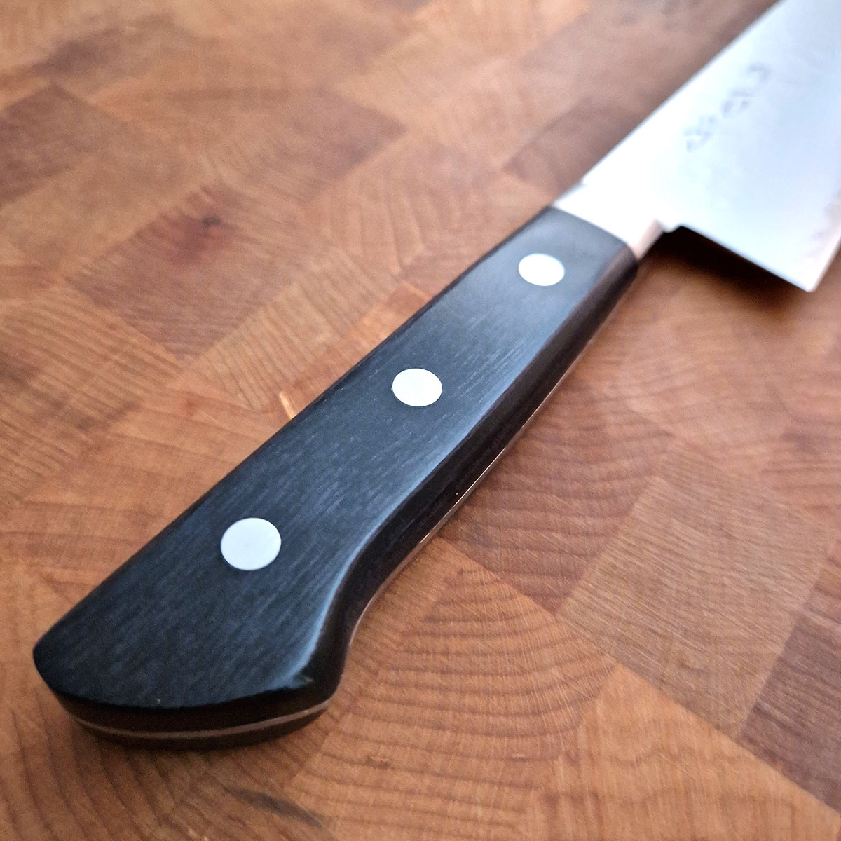 16cm Grønnsakskniv (Santoku) Nashiji/hamret, V5 - SAKAI KIKUMORI — bilde 3