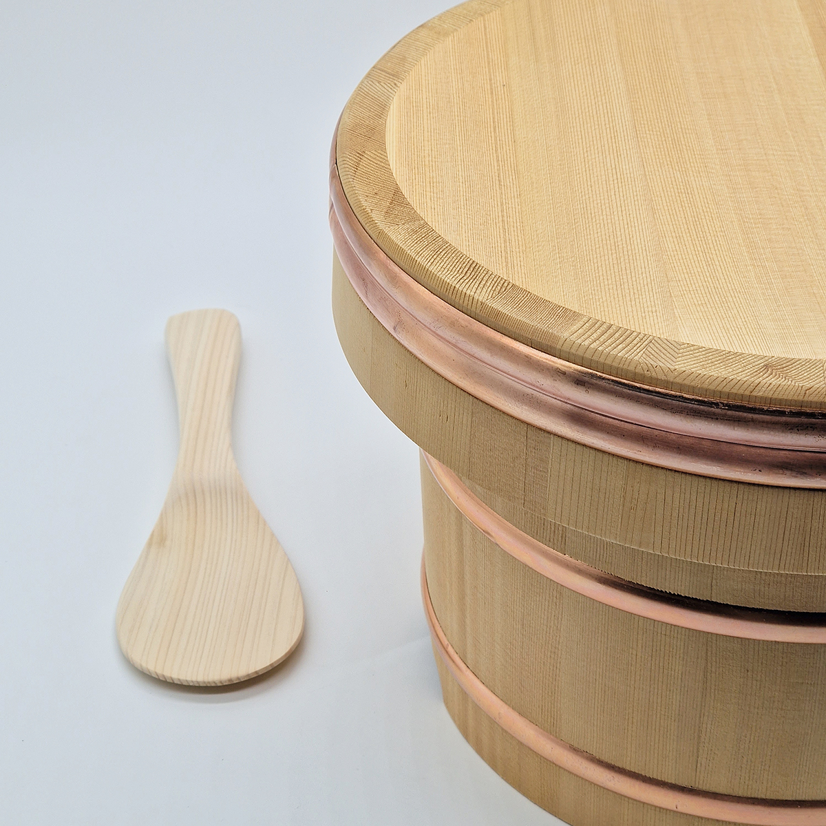Risbeholder, Ohitsu i tre (20cm) — bilde 3