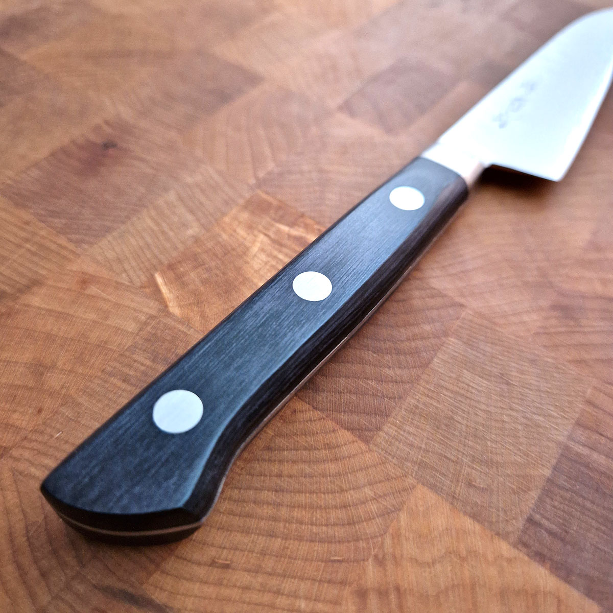 12cm Universalkniv Nashiji/hamret, V5 - SAKAI KIKUMORI — bilde 6