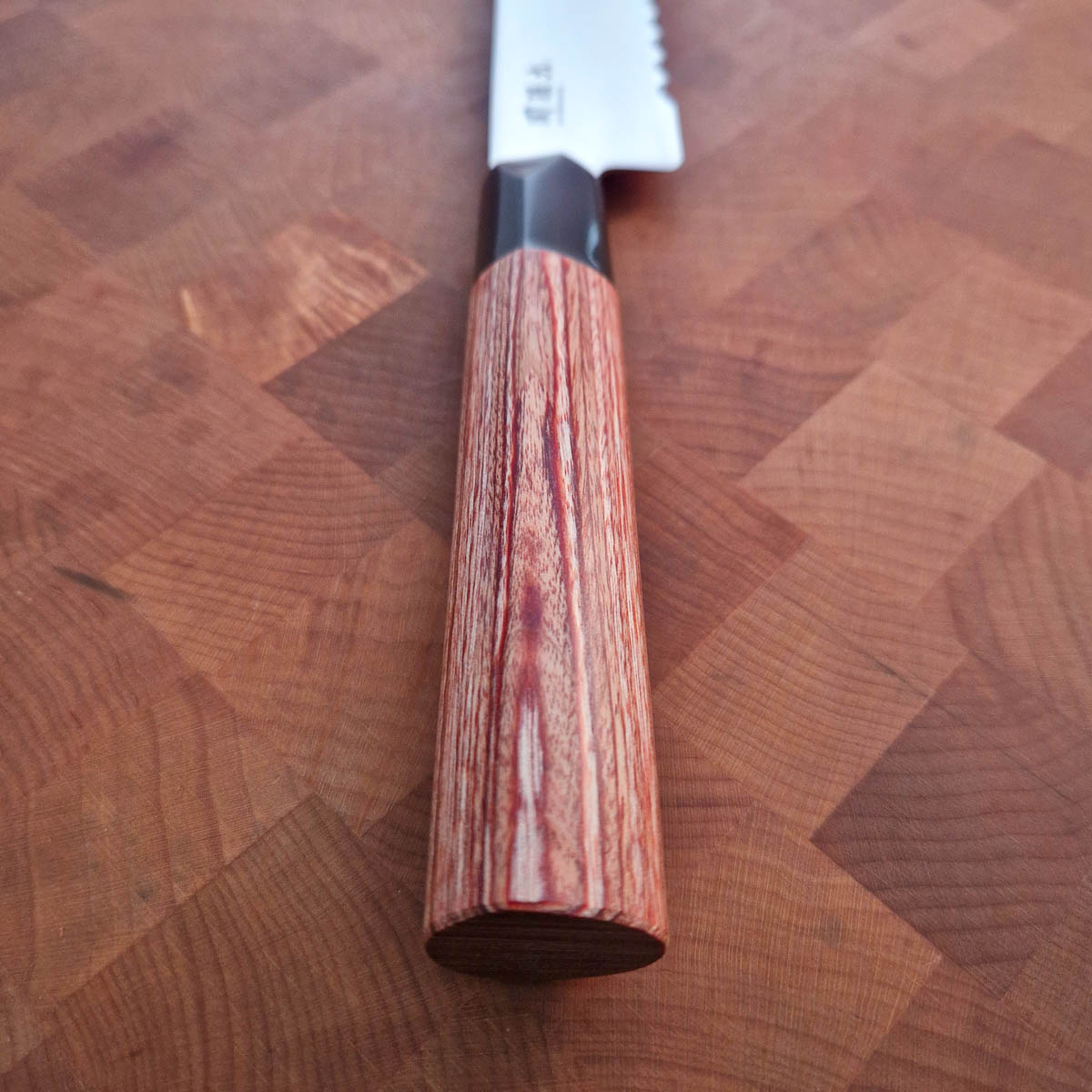 22,5cm Brødkniv - KAI SEKI REDWOOD — bilde 5