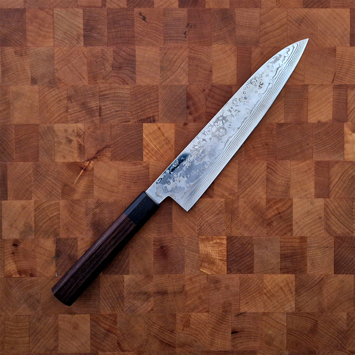 21cm Kokkekniv, Damask,  ZDP-189 - Yoshida