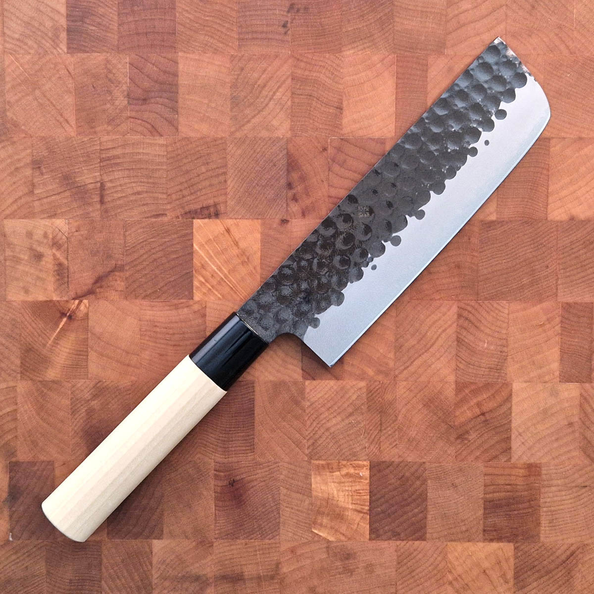 16,5cm Grønnsakskniv (Nakiri) DP3 Layer Hamret - TOJIRO