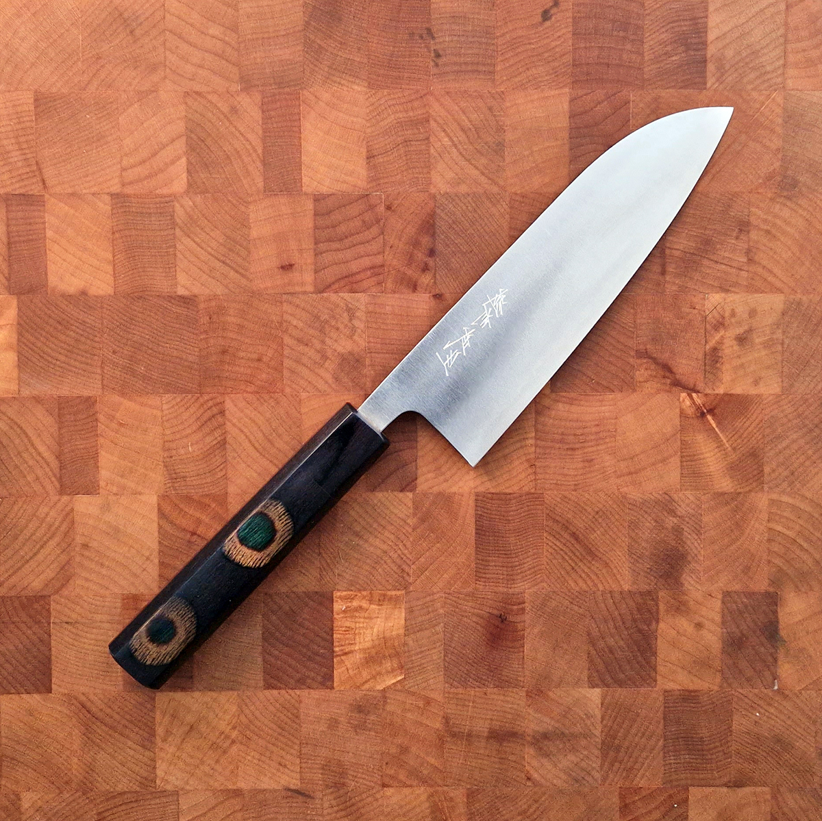 16.5cm Santoku VG10 "Peacock Handle" - — bilde 1