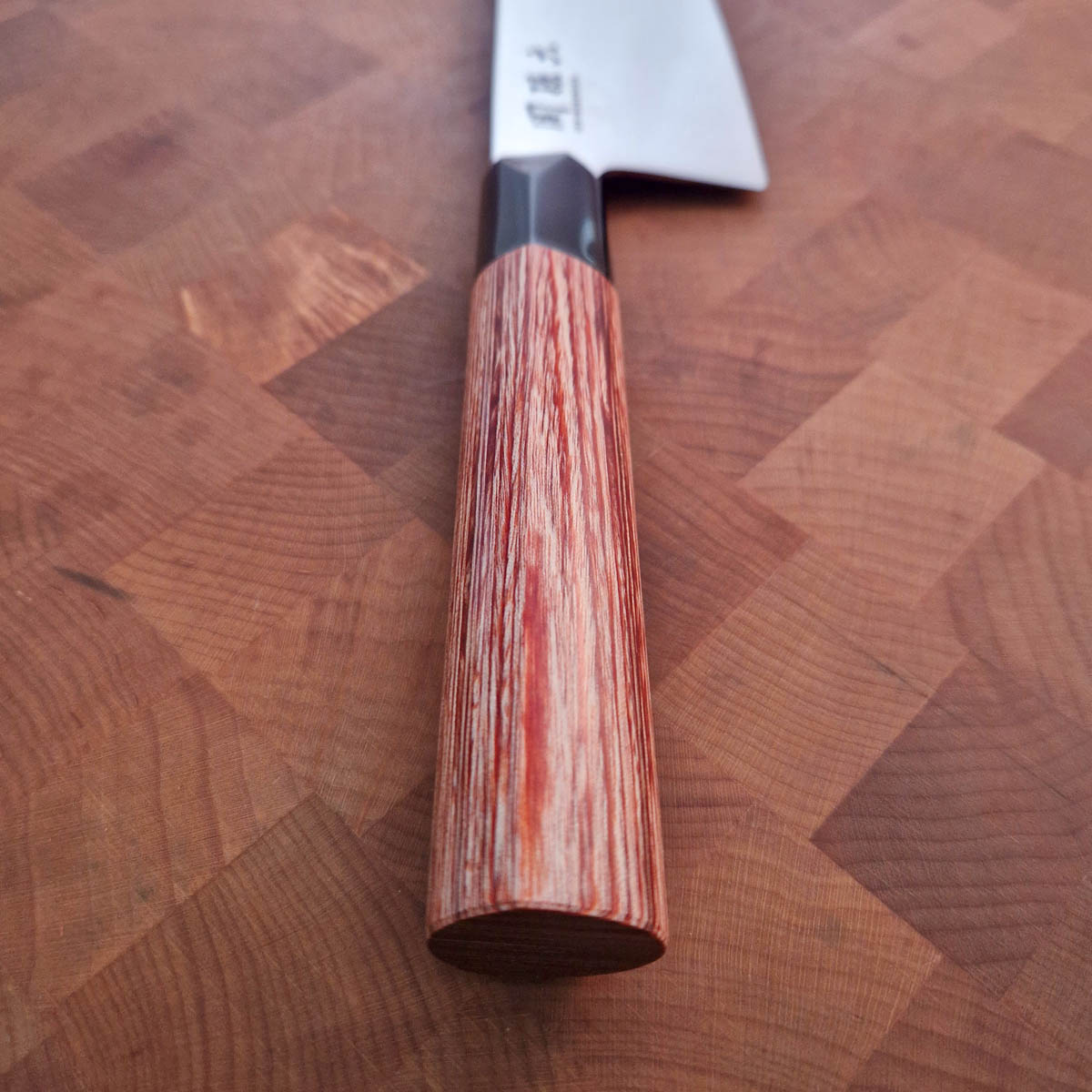 20cm Kokkekniv - KAI SEKI REDWOOD — bilde 4