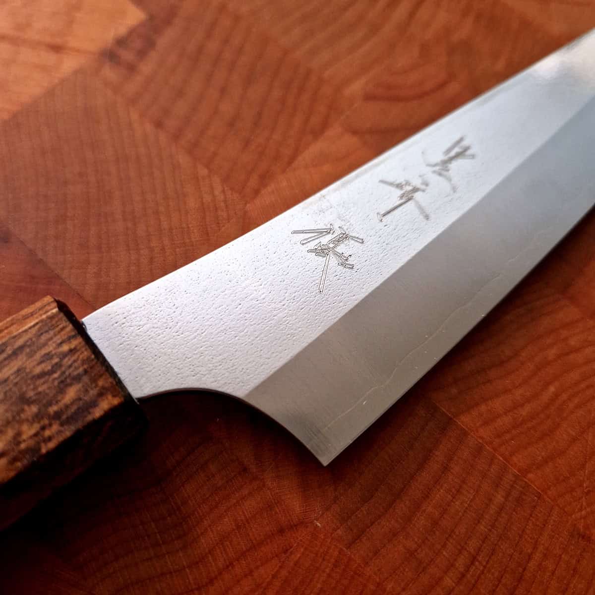 13cm Universalkniv Gekko, VG XEOS - YU KUROSAKI — bilde 4