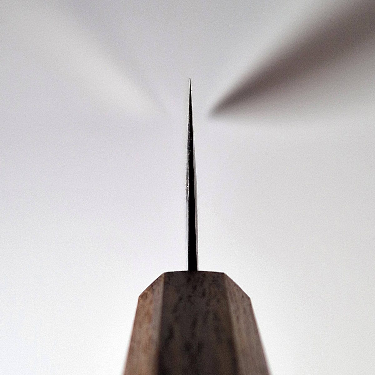 21cm Kokkekniv AUS10 TRISM - HARUYUKI — bilde 2