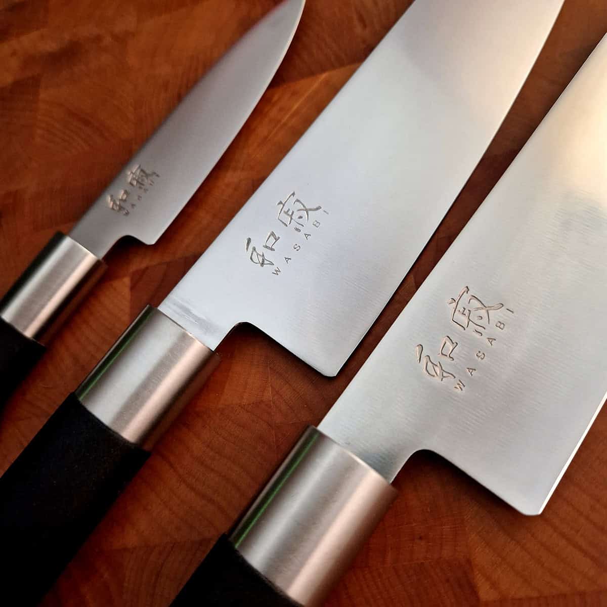 Knivsett m/Santoku - KAI WASABI BLACK — bilde 2