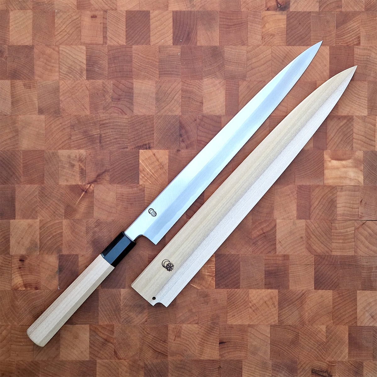 30cm Yanagiba, Shirogami II, inkl Saya - SAKAI KIKUMORI
