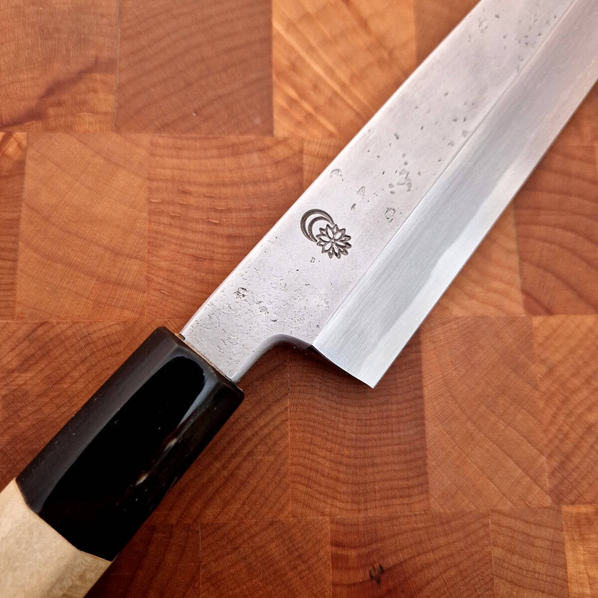 27cm Kiritsuke Yanagiba, Shirogami II, inkl Saya - SAKAI KIKUMORI — bilde 2