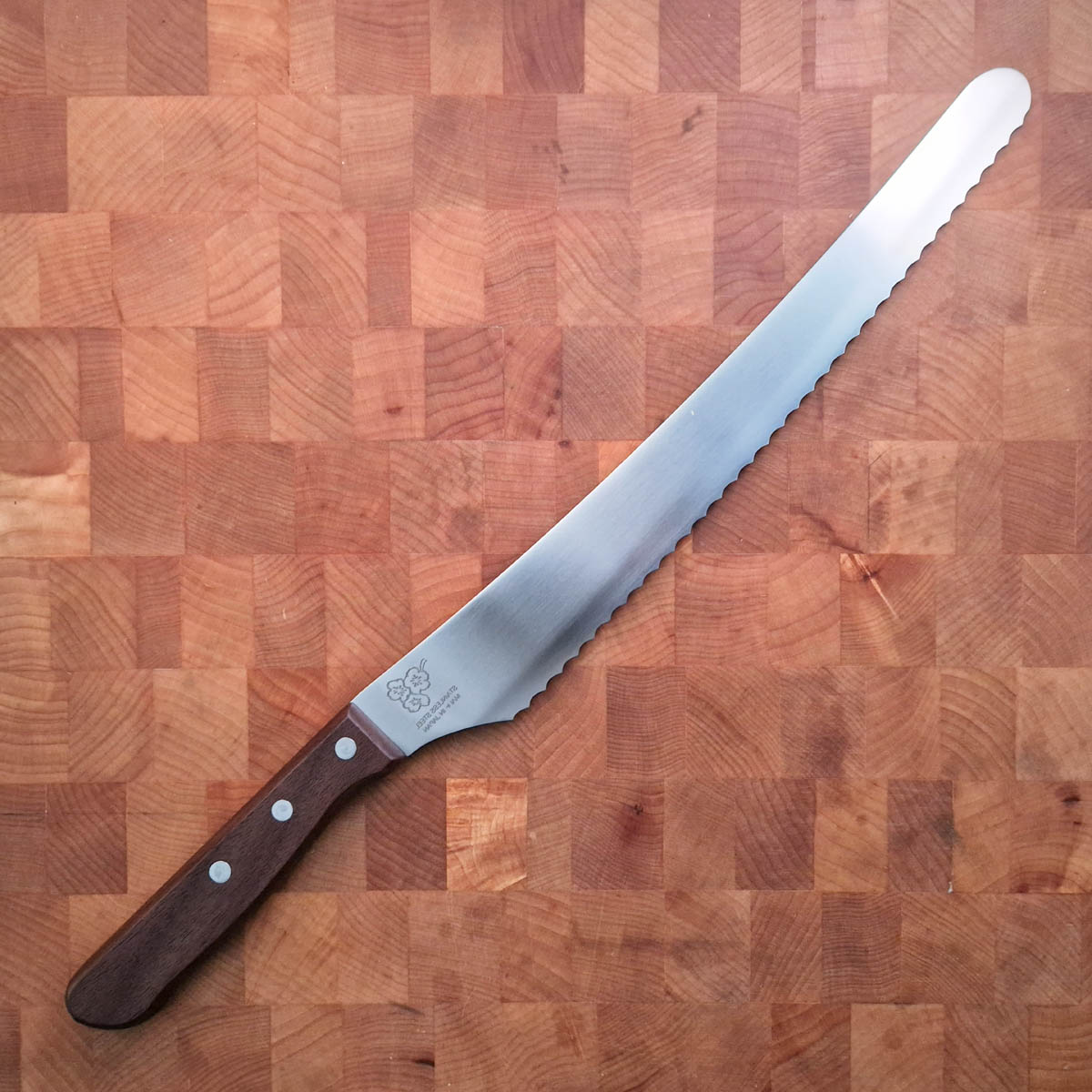 30cm Brødkniv, Mørkt tre - NISAKU