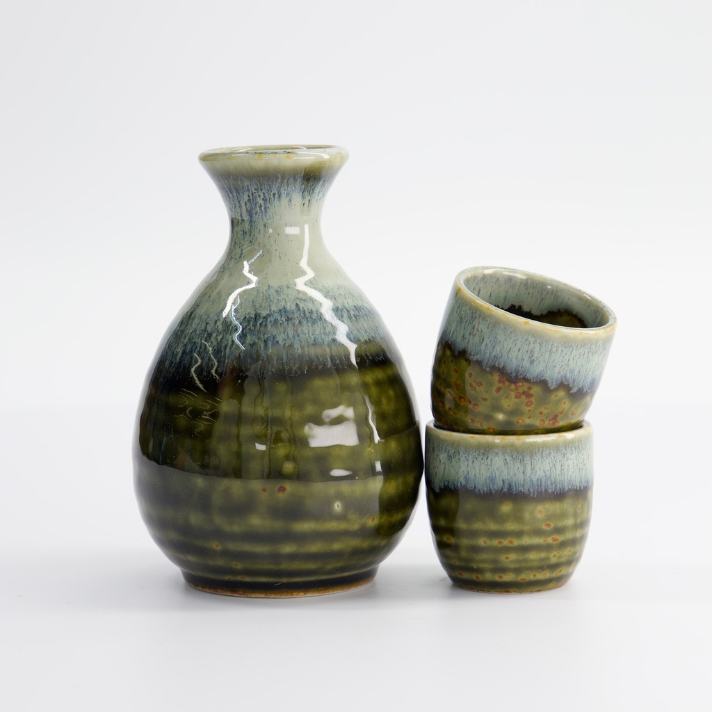 Sake sett, 2 kopper + karaffel - Tokyo design studio — bilde 3