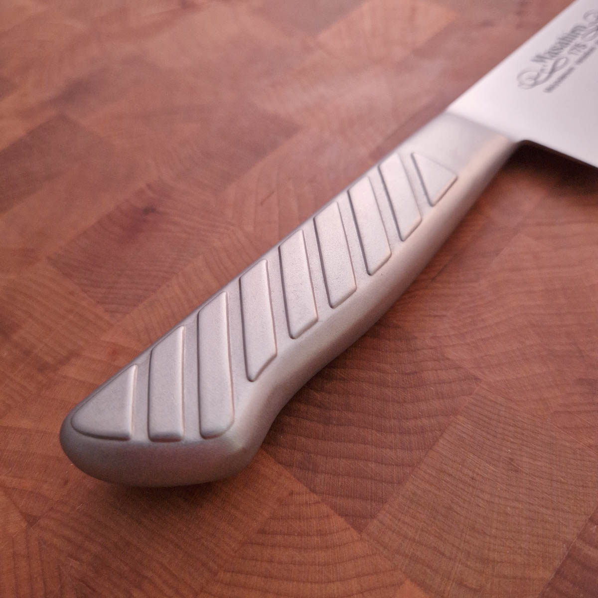 17,5cm Grønnsakskniv (Santoku), MV-S - MASAHIRO — bilde 4