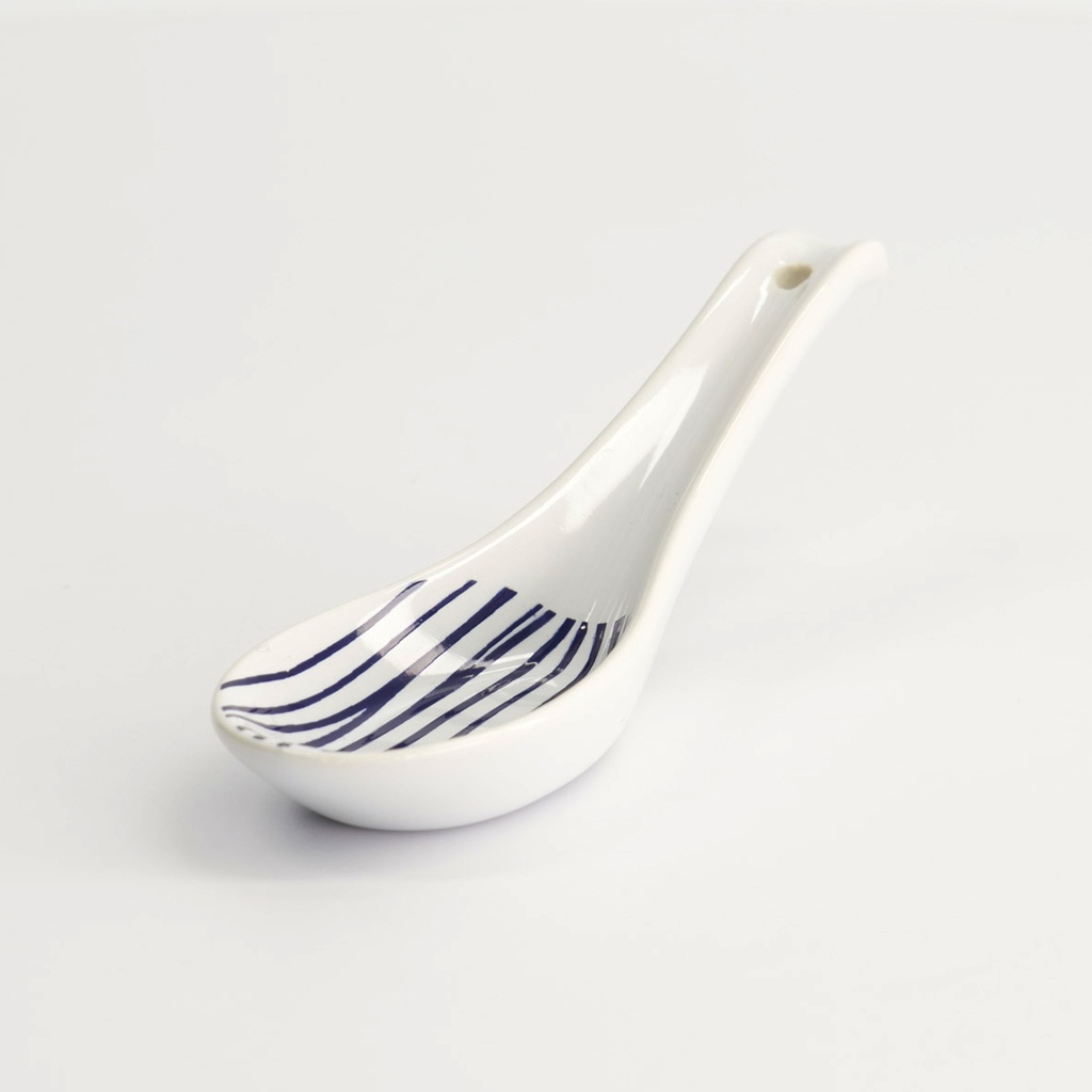 Ramenskje "Nippon Blue Lines" - Tokyo design studio