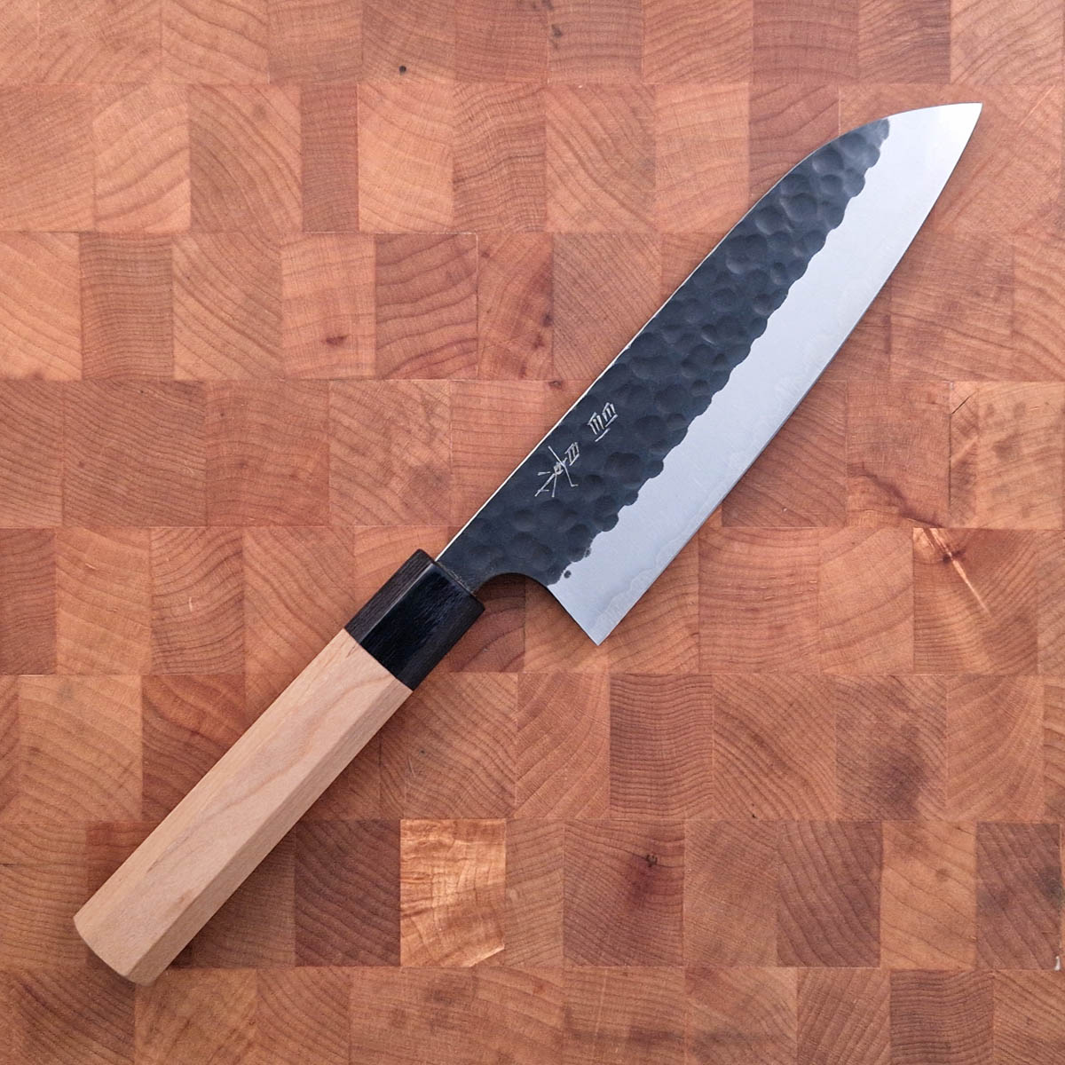 16,5cm Grønnsakskniv (Santoku) Kurochi, Super Aogami - YOSHIMI KATO (Masakage)