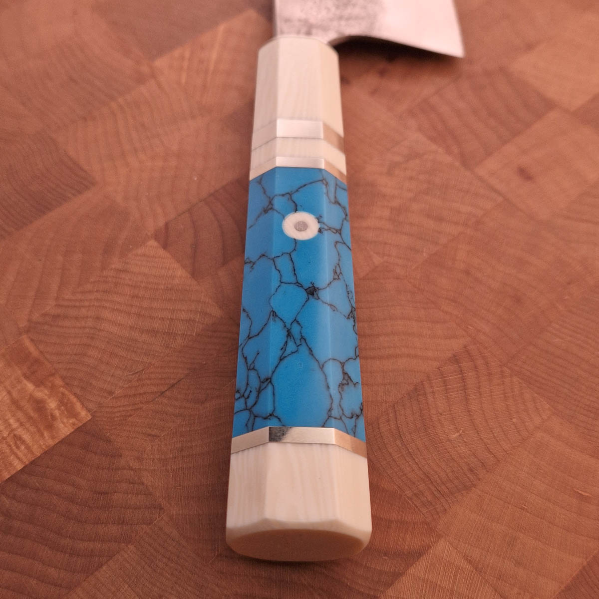 24cm Kokkekniv Matsubara AO, blått resin håndtak - TANAKA — bilde 3