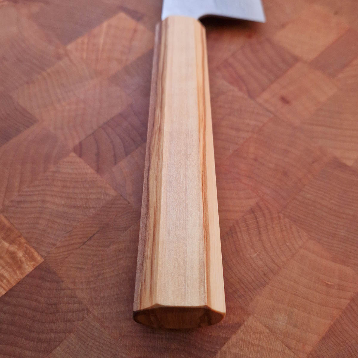 24cm Kokkekniv (gyoto), Vg10 damask/tsuchime - NIGARA HAMONO — bilde 3