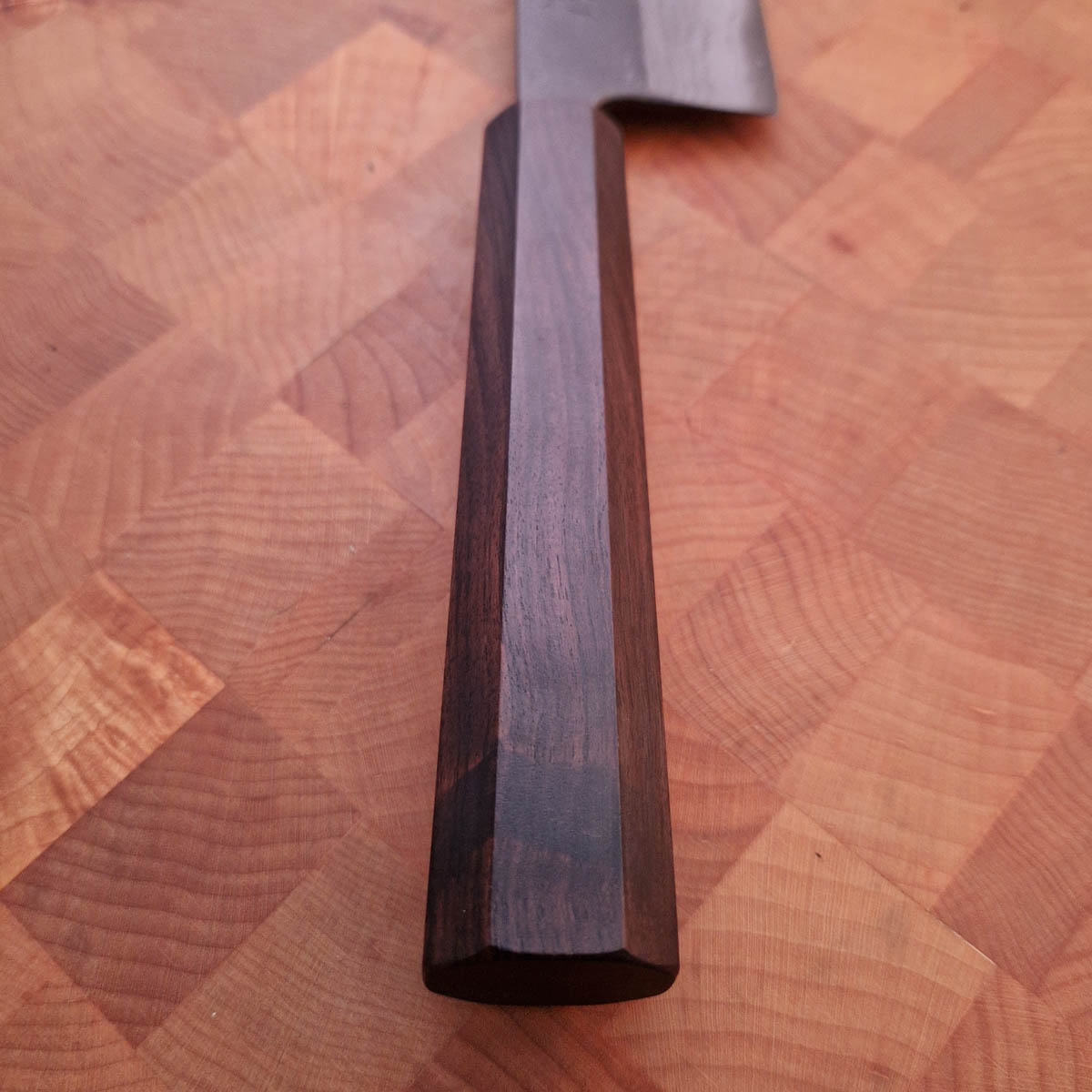 24cm Kokkekniv, "Kumokage", Aogami II - Hatsukokoro — bilde 3