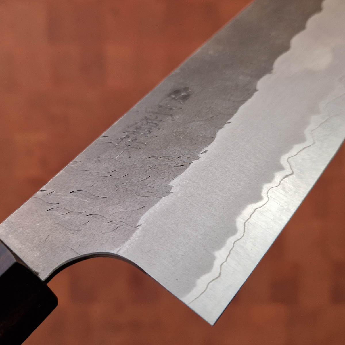 24cm Kokkekniv (Gyoto), Super Aogami Tsuchime - NIGARA HAMONO — bilde 2
