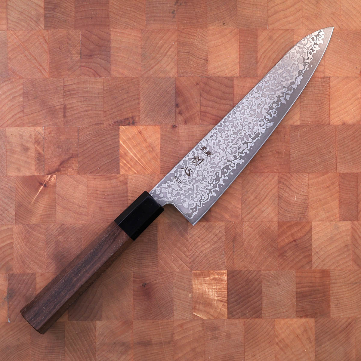 19.5cm Kokkekniv (gyoto) "Hikari" Kurozome, SLD -HATSUKOKORO