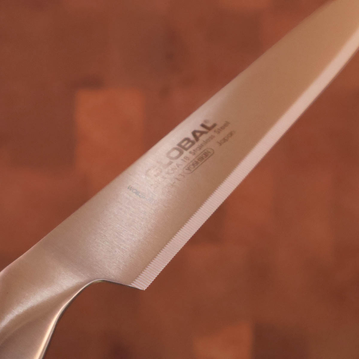 15cm Tomatkniv (fin-seratert) - GLOBAL — bilde 2