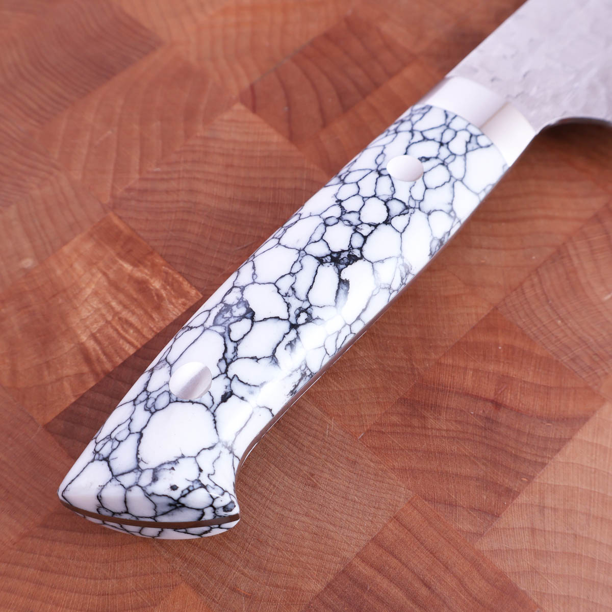 18cm Grønnsakskniv (santoku) "white turquise" damask, VG10 - SAJI — bilde 4