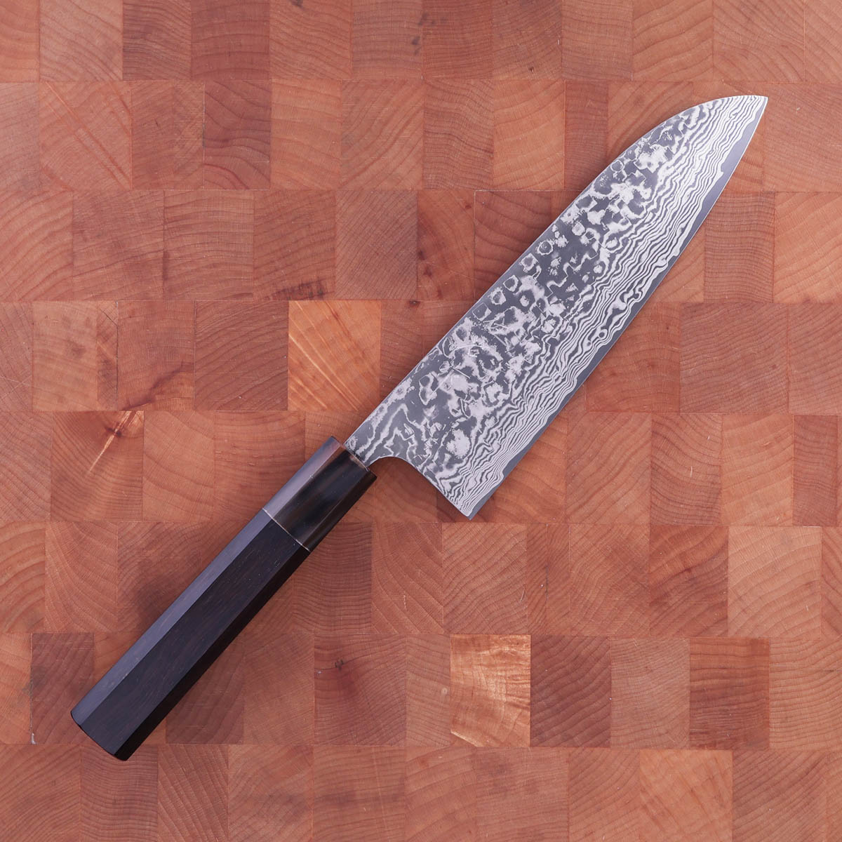 16,5cm Grønnsakskniv (Santoku) Kuroshi m/damask, R2 - SAJI — bilde 2