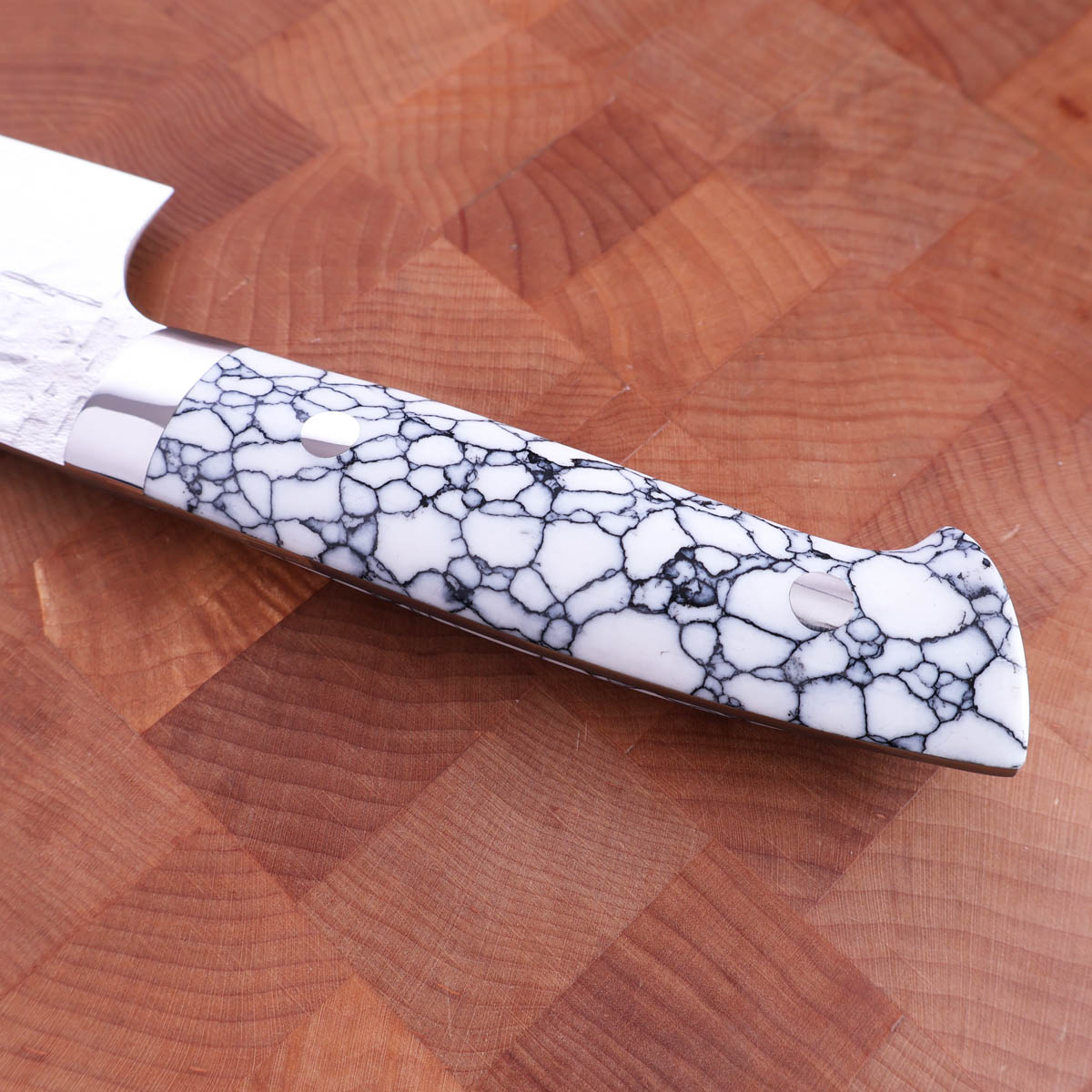 18cm Grønnsakskniv (santoku) "white turquise" damask, VG10 - SAJI — bilde 3