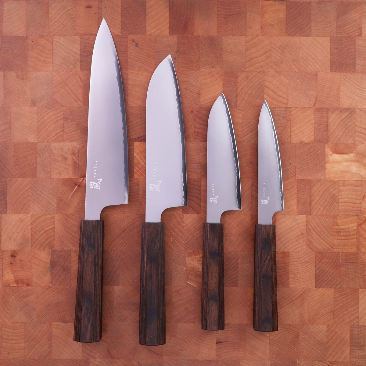 Knivsett 20cm Kokkekniv, 16,5cm Grønsakskniv (Santoku), 12,5cm Grønnsakskniv (Ko-santoku) og 12cm Universalkniv, Hana - Yaxell — bilde 1