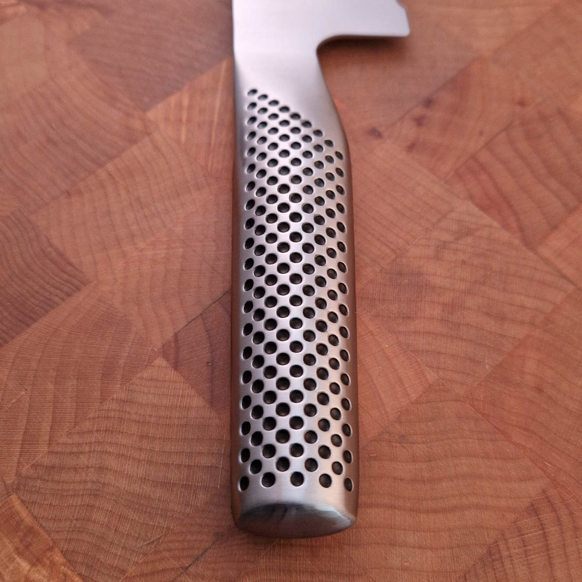 20cm Brødkniv (venstrehendt) - GLOBAL — bilde 3