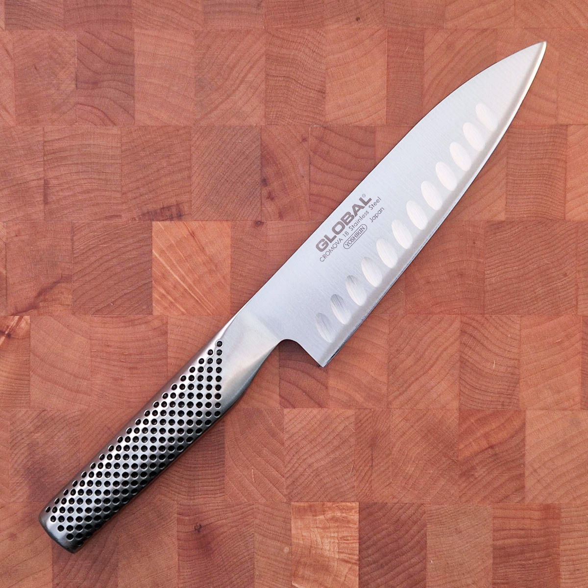 16cm Kokkekniv (gyoto) m/dimpler - GLOBAL — bilde 1
