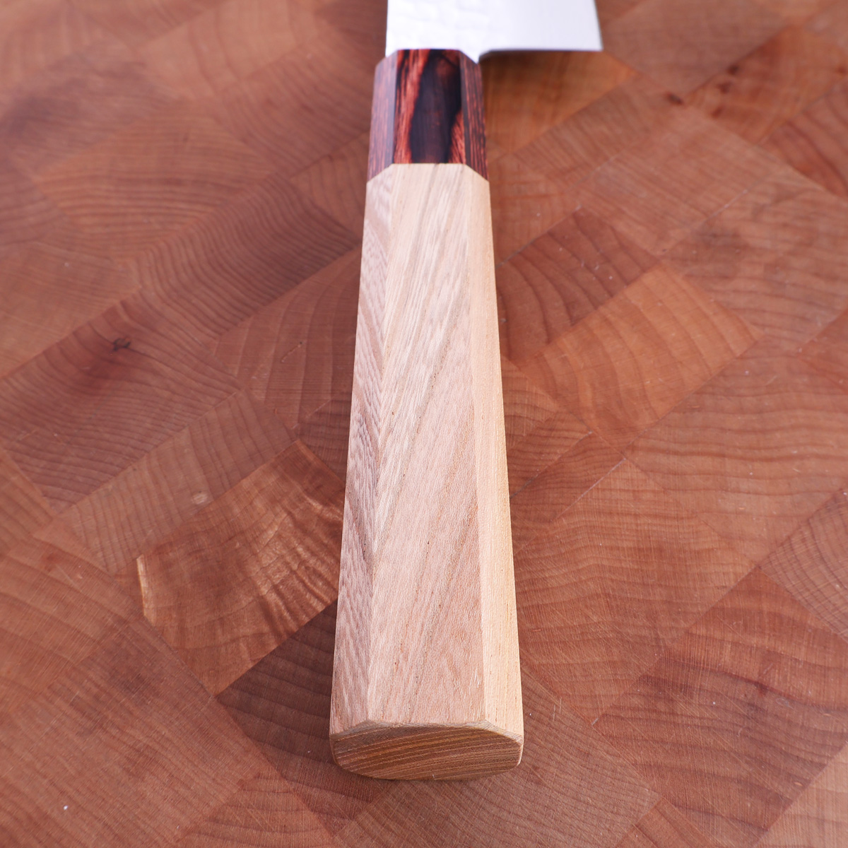 21cm Kokkekniv (gyoto), WA/Damask, VG10 - Sakai Takayuki — bilde 3
