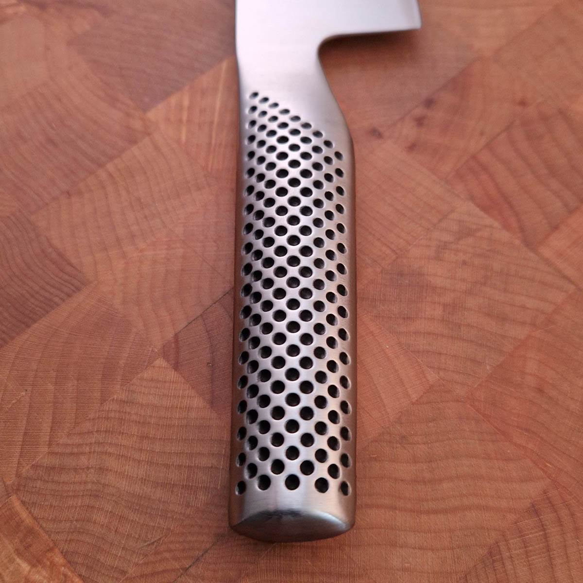 18cm Grønnsakskniv (santoku) - GLOBAL — bilde 3
