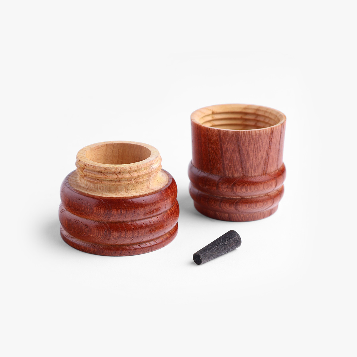 Krydderbøsse til shichimi, tønneformet, tre, Ø5,5cm - YAMAKO — bilde 3