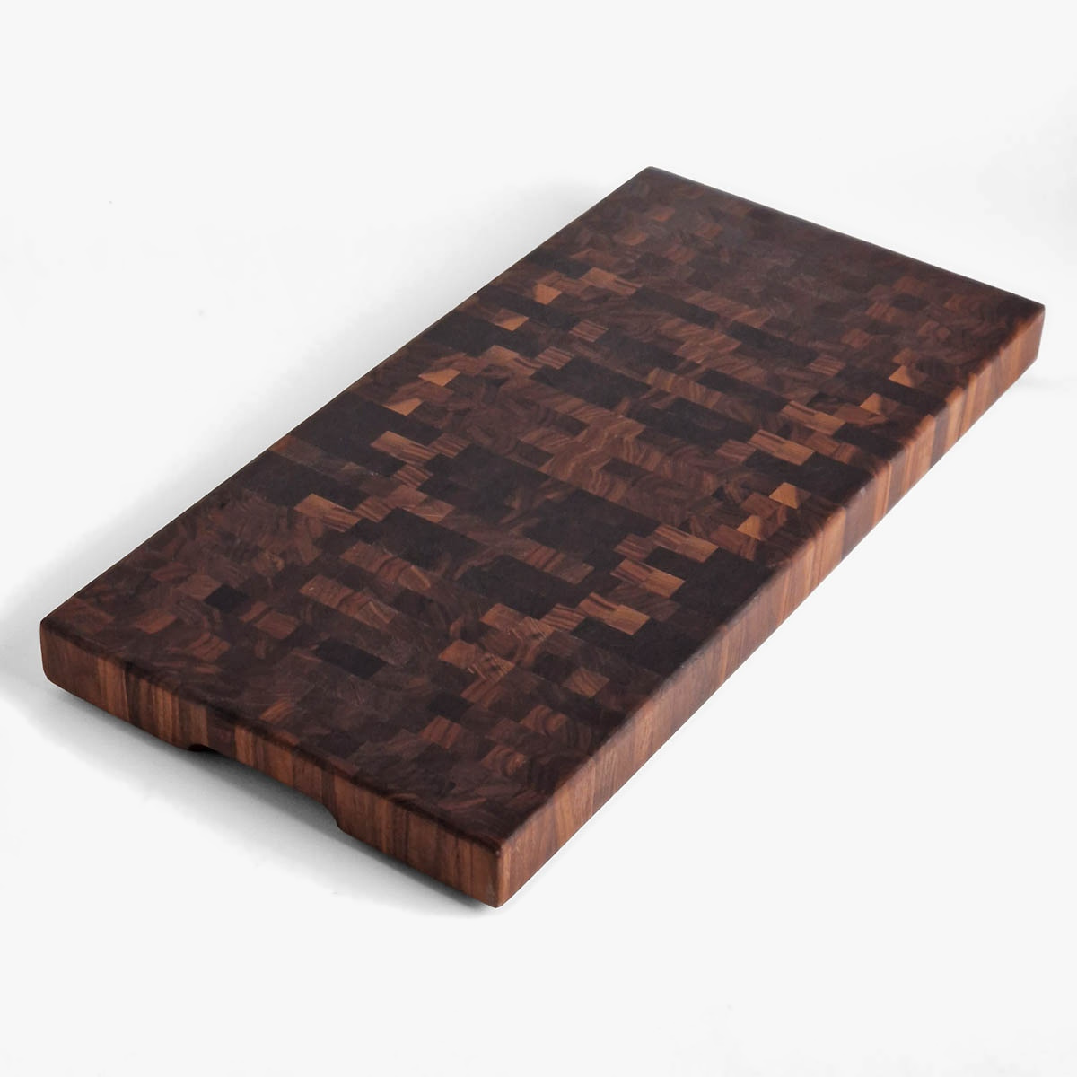 Skjærebrett (70 x 35 x 5cm) - endeved, stående stav, valnøtt — bilde 3
