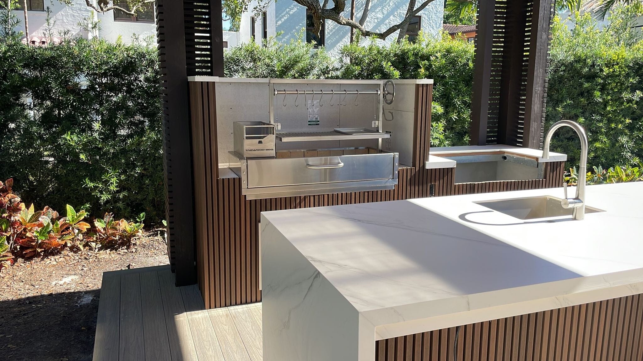 Argentinsk kullgrill for innbygging, BBQ05 – TAGWOOD